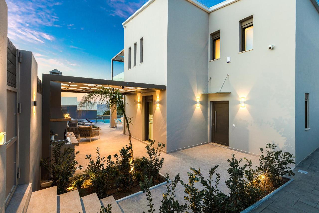 Lagoon Seaside Villa, Sumptuous Retreat,By Thinkvilla Panormos  Exterior photo